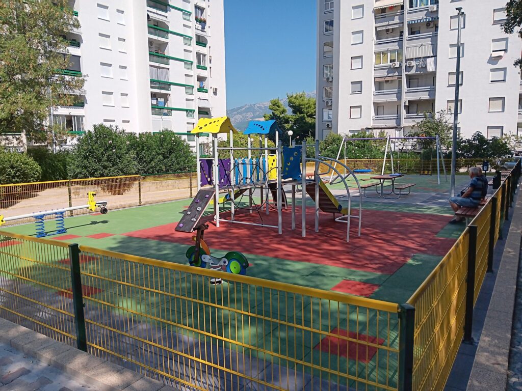 23.578 Playground Pujanka / Split